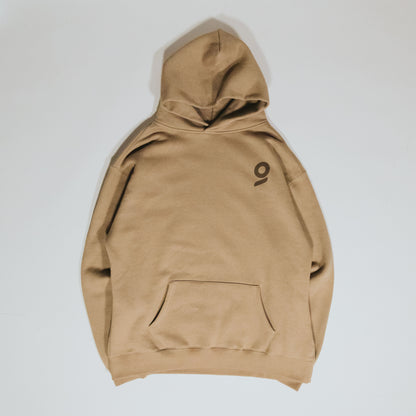 Relax Hood, Sand